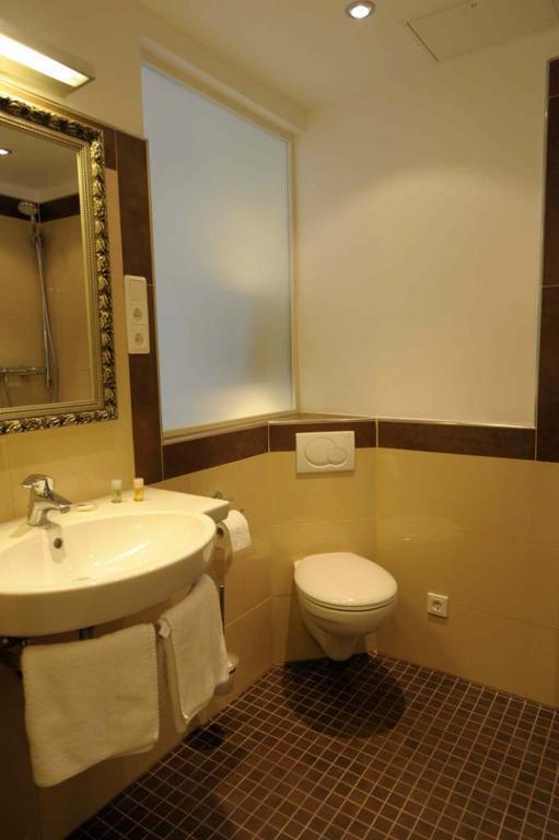 Hotel Continental Saarbrücken Cameră foto